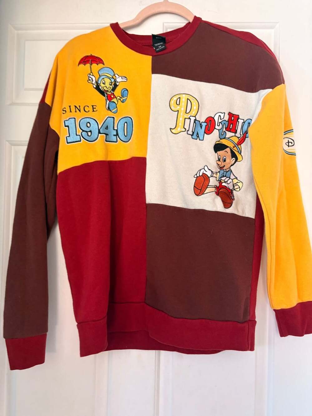 Disney Pinocchio Retro Color Block Crewneck Sweatshirt Size XS